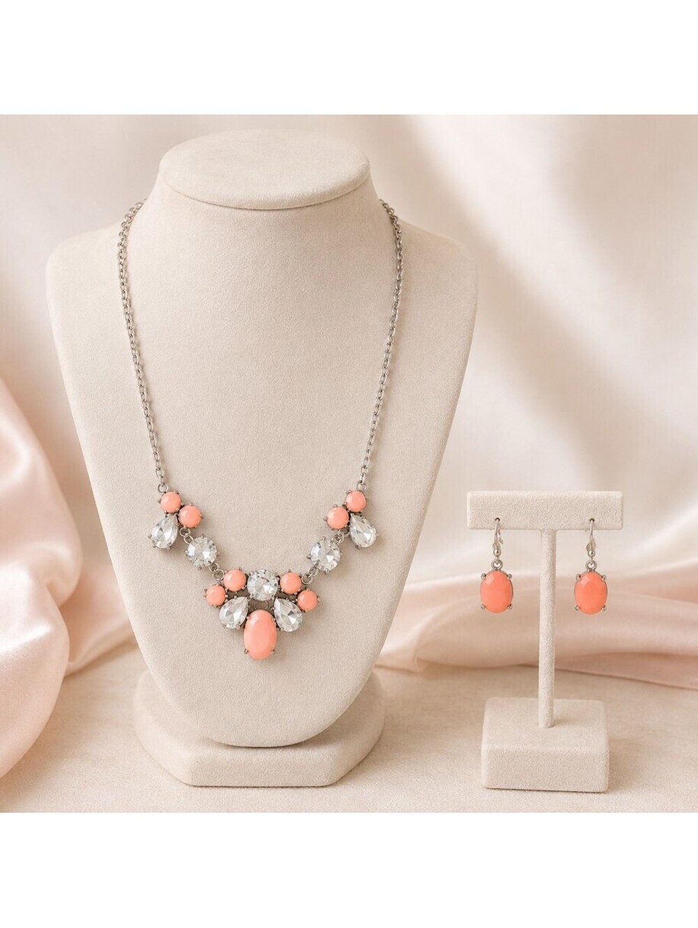 Peach Faceted Statement Necklace & Matching Drop Earrings Silver Tone